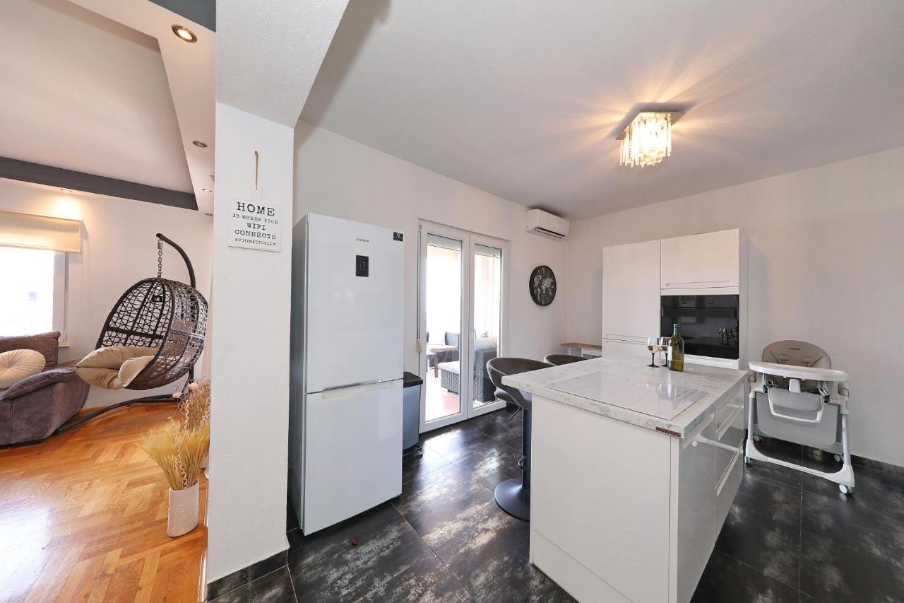 Apartman Nika Sa Jacuzzijem Zadar Exteriér fotografie